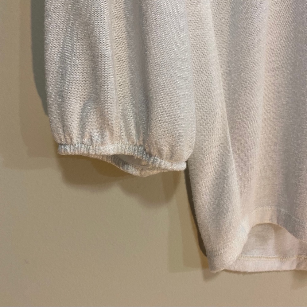 American Rag White Blouse V Neck Top Lace Buttons Size Small - Picture 5 of 8